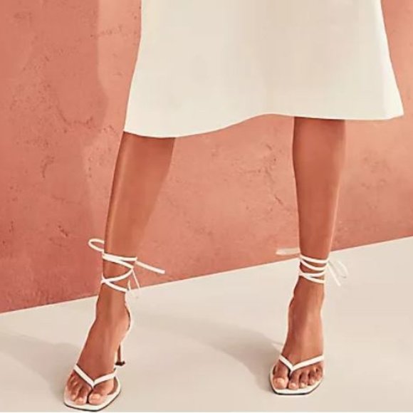 Gianna Leather Thong Wrap Heeled Sandals - Picture 3 of 4